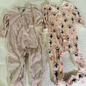 Penguin Print and Solid Pink Kids Footies